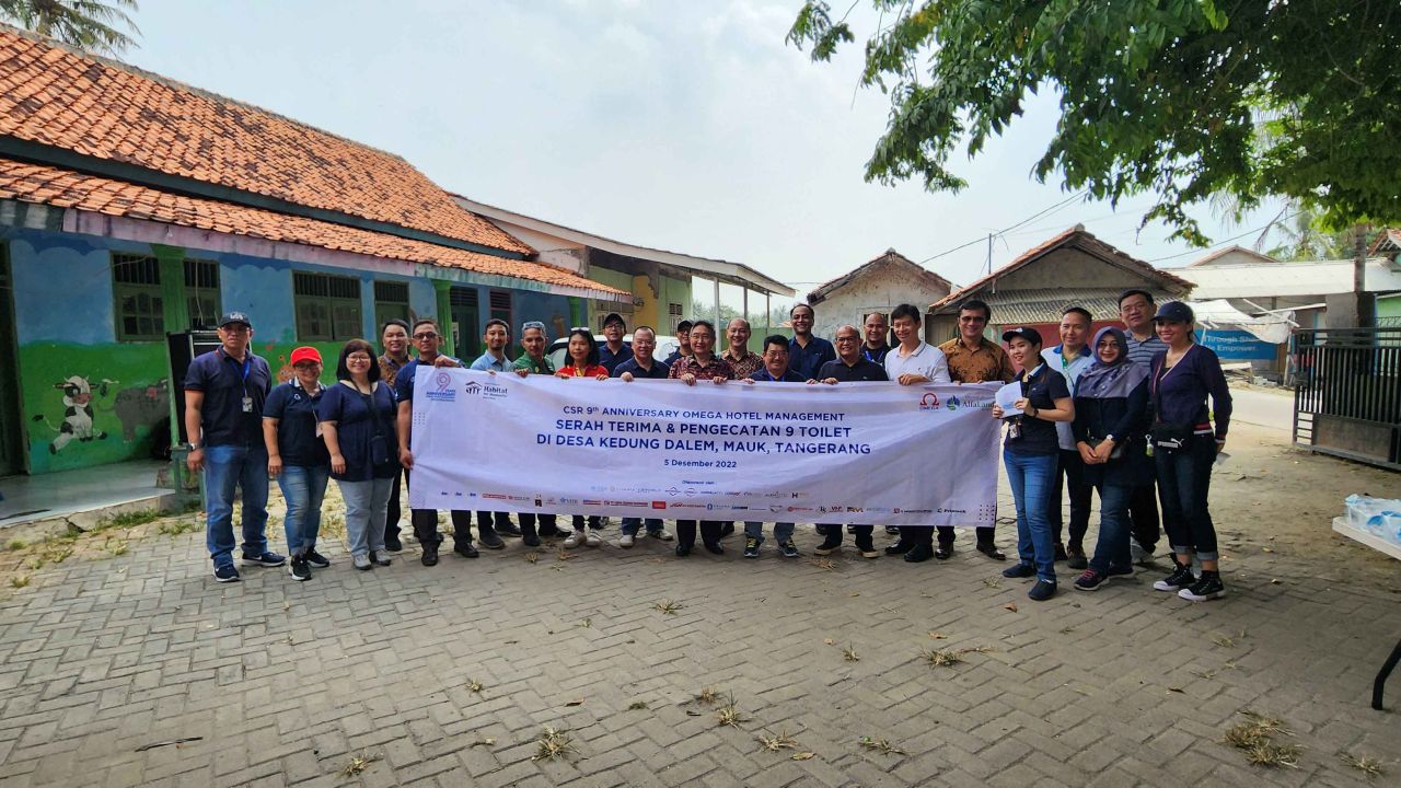 celebrating-its-9th-anniversary-ohm-built-9-toilets-suitable-for-use-in-kedung-dalem-village-mauk-tangerang